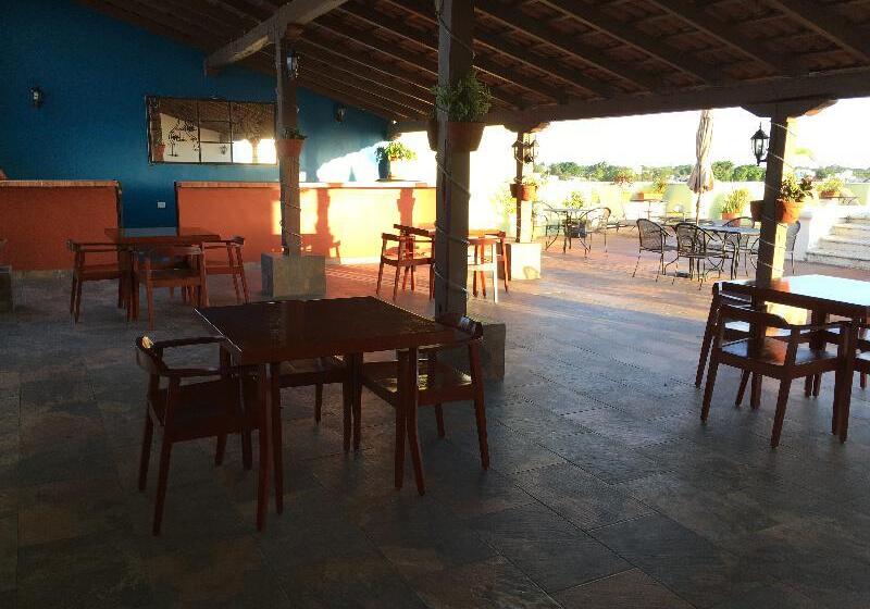 בית מלון כפרי Plaza Cozumel