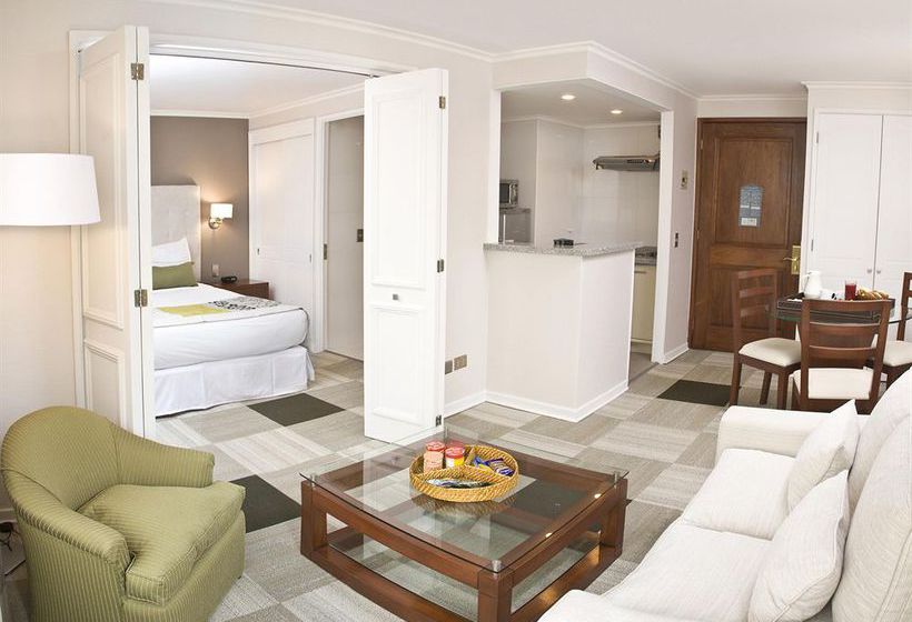 Отель Plaza El Bosque San Sebastian