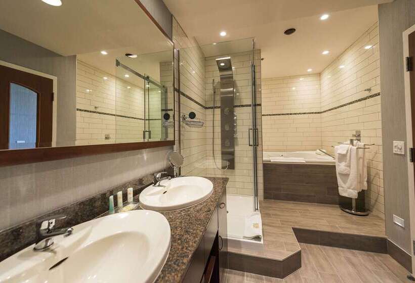 בית מלון כפרי Quality Inn & Suites