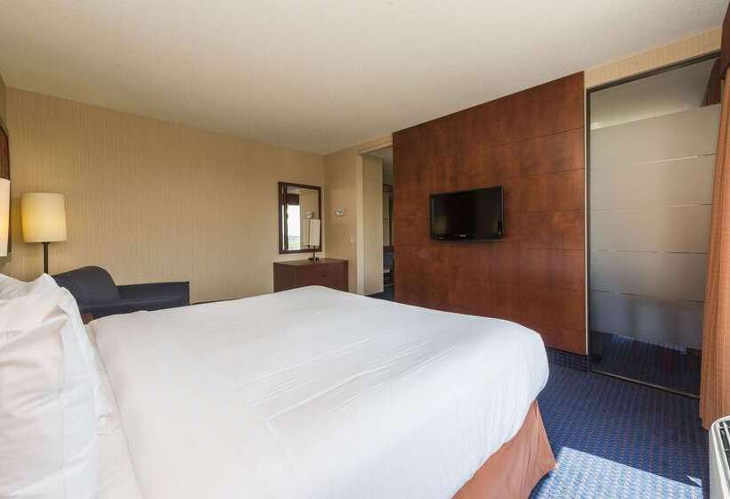 فندق Quality Inn & Suites