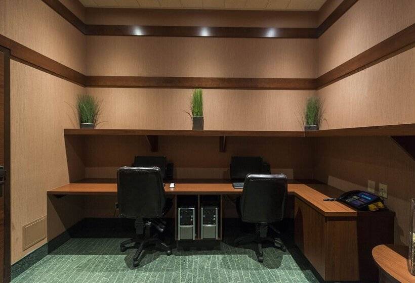 فندق Quality Inn & Suites