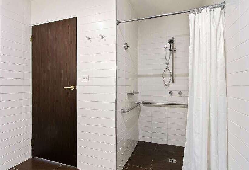 ホテル Quality Inn Heritage On Lydiard