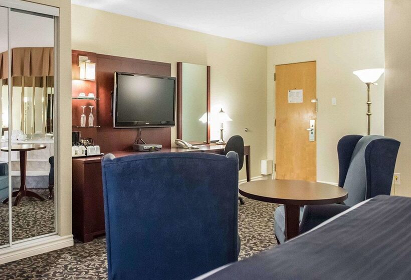 酒店 Quality Inn  Mont Laurier