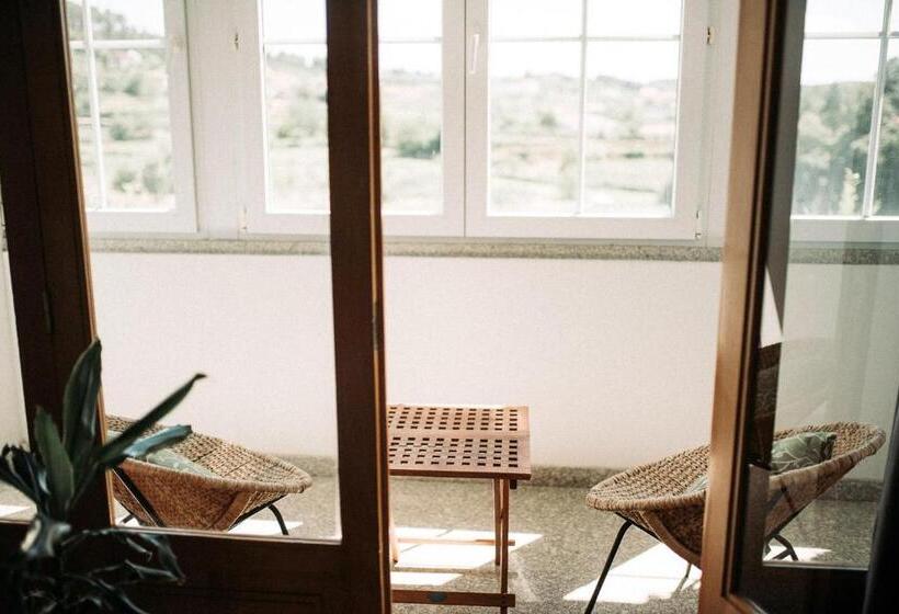 Отель Quinta Do Paço