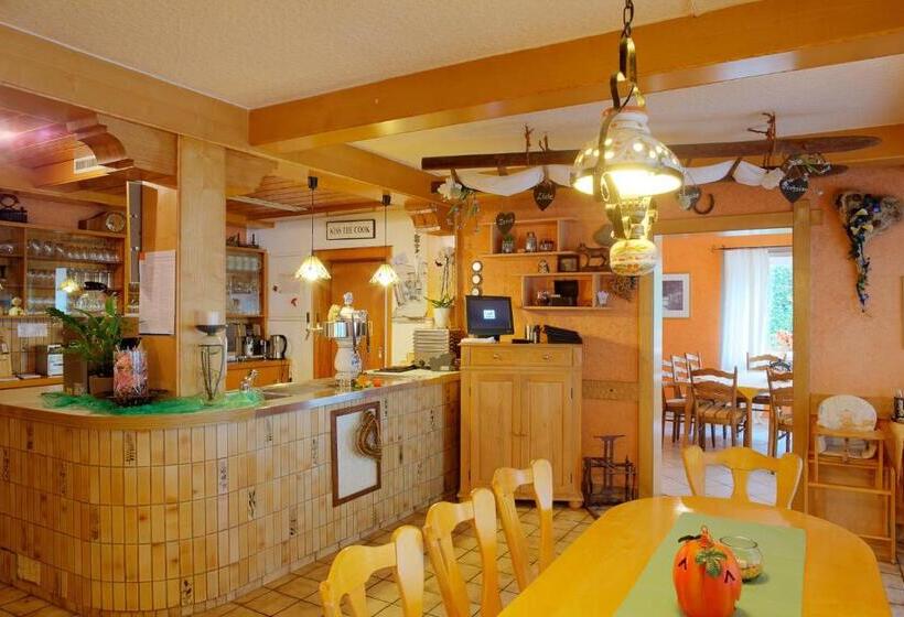 ホテル Rammersweier Hof