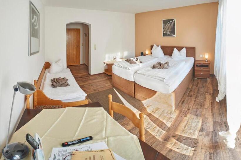 ホテル Rammersweier Hof