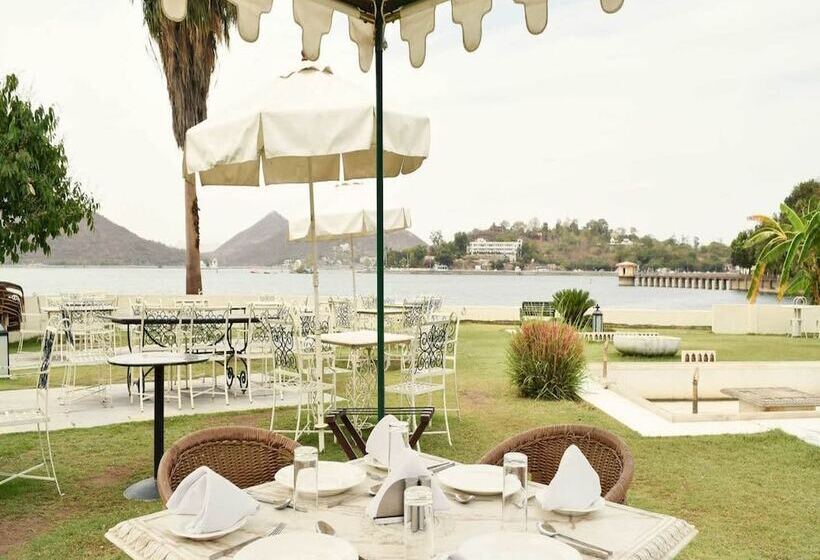 هتل Rampratap Palace By Fateh Collection