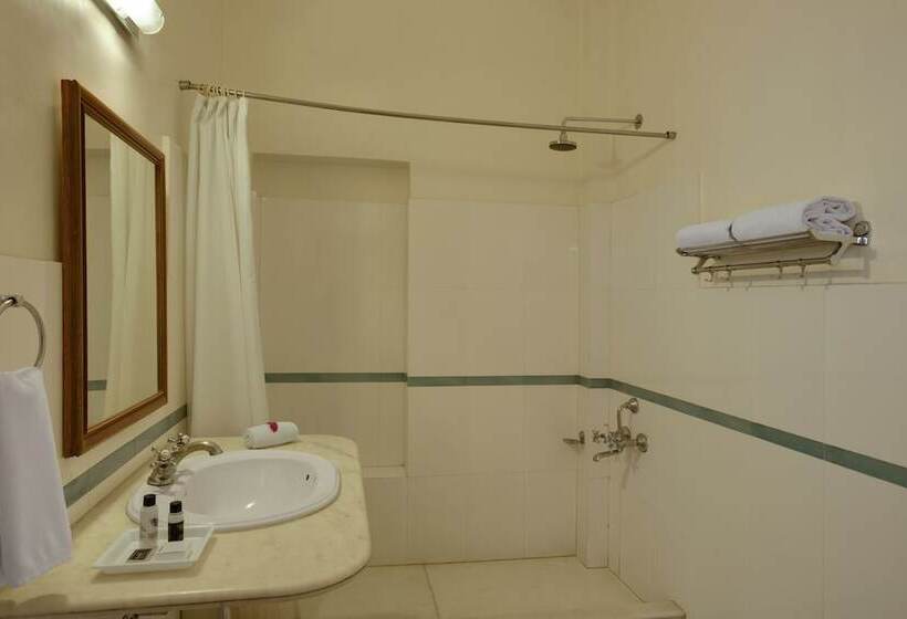 هتل Rampratap Palace By Fateh Collection