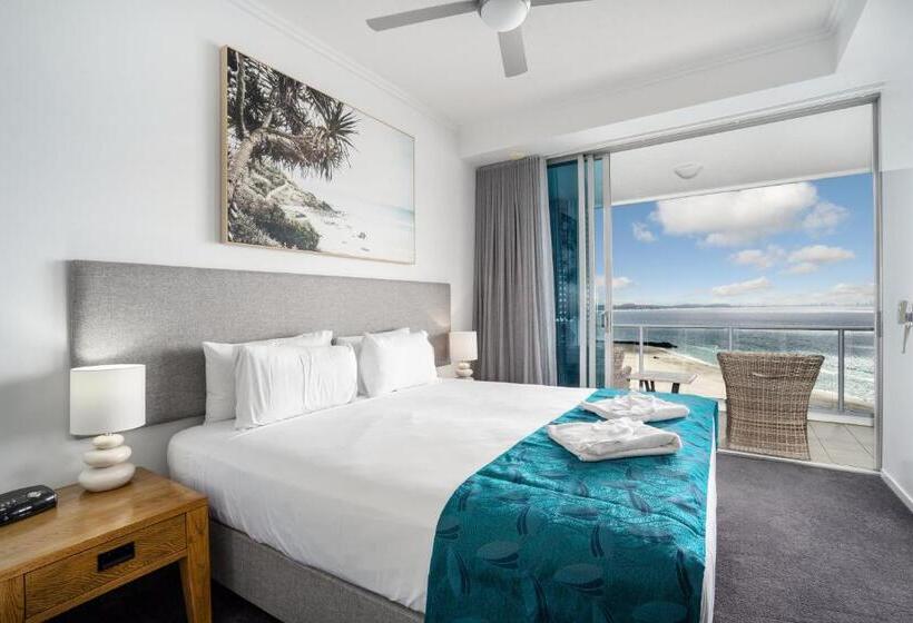 Отель Reflections Tower Two