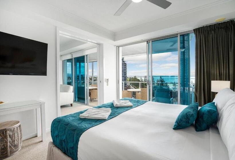 Отель Reflections Tower Two