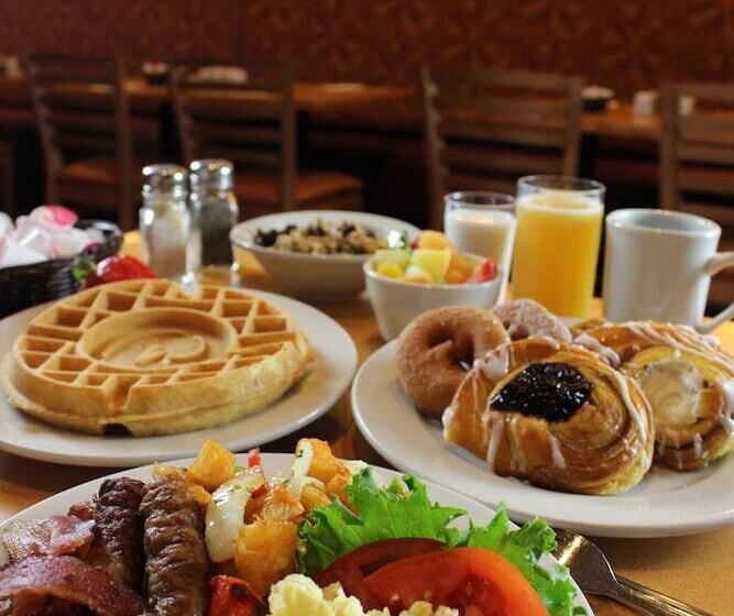 فندق Rosen Inn International