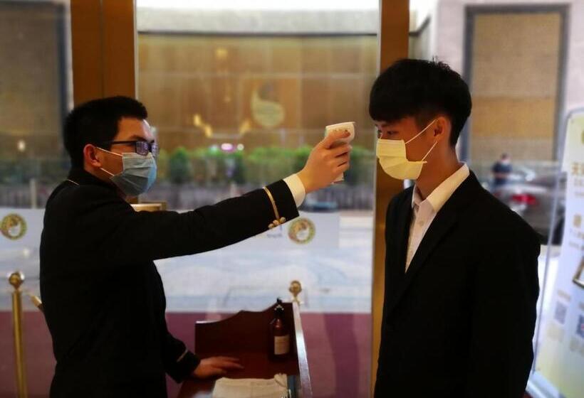 فندق Royal Mediterranean