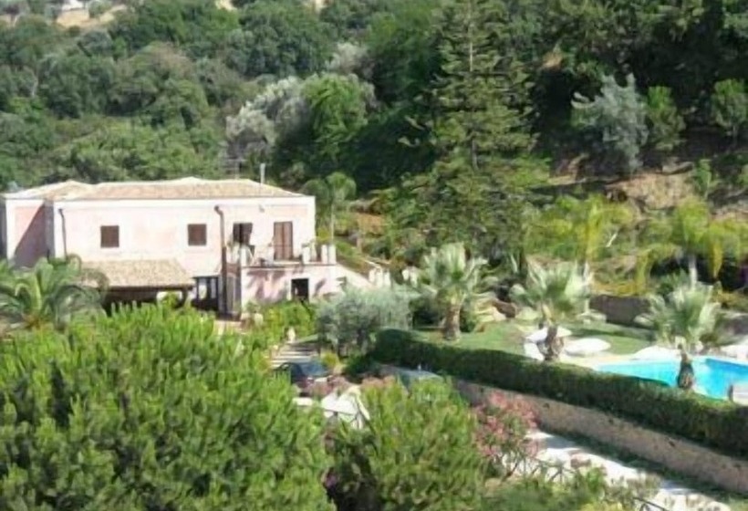 田舎風ホテル Agriturismo Villa Luca