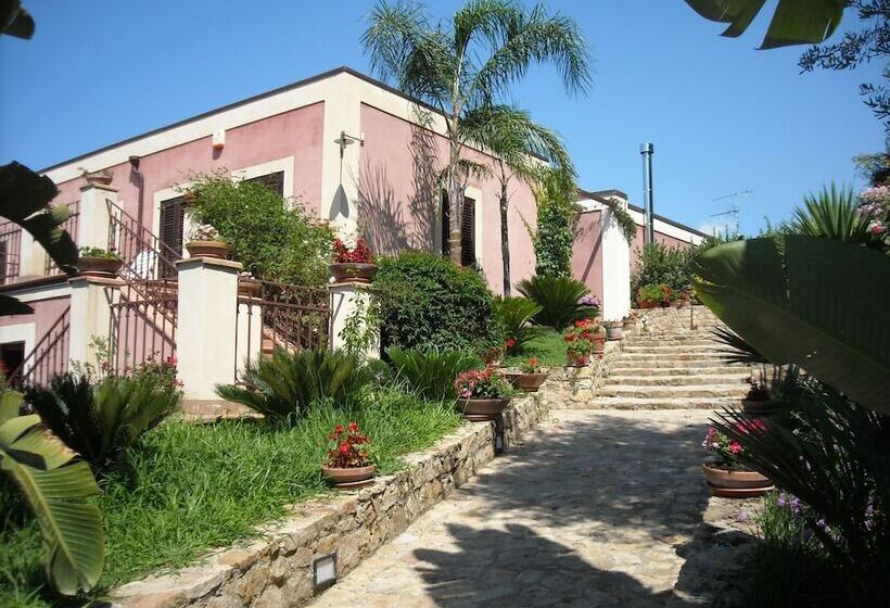 田舎風ホテル Agriturismo Villa Luca