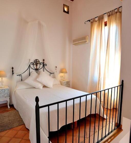 בית מלון כפרי Petit Hotel Es Figueral