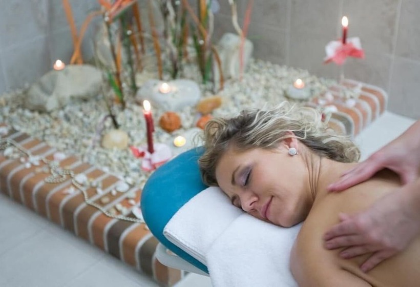 فندق Sandor Pavillon