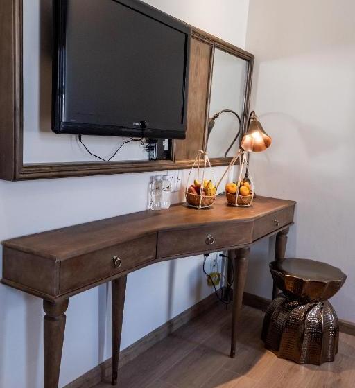 هتل Sanouva Saigon