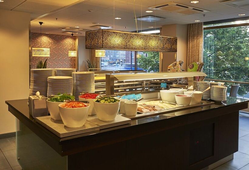 ホテル Scandic Hakaniemi