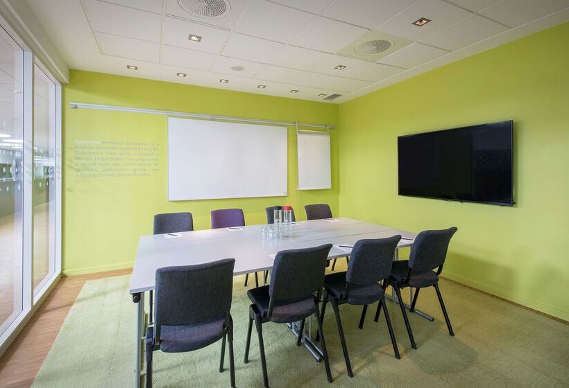 호텔 Scandic Oslo Airport