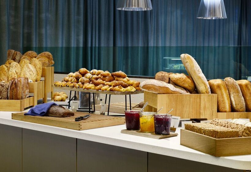 호텔 Scandic Oslo Airport