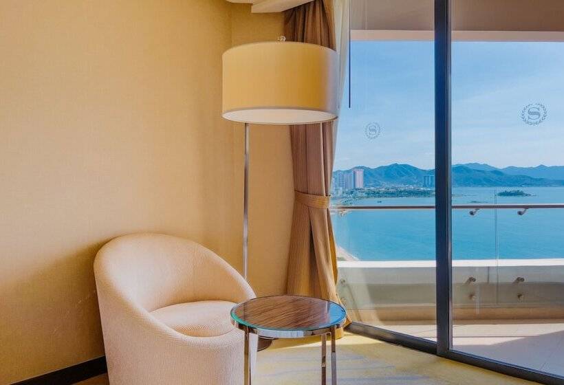 Sheraton Nha Trang Hotel & Spa