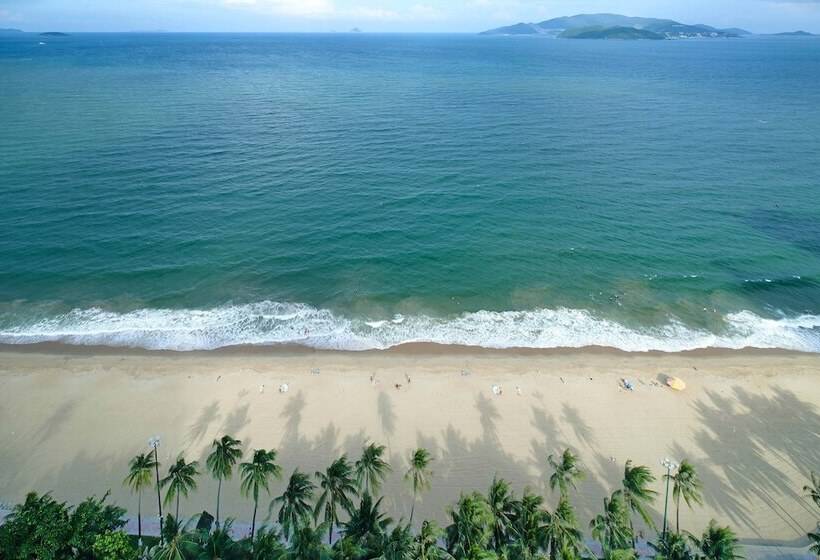 Sheraton Nha Trang Hotel & Spa