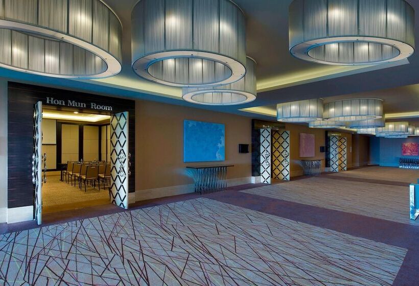 Sheraton Nha Trang Hotel & Spa