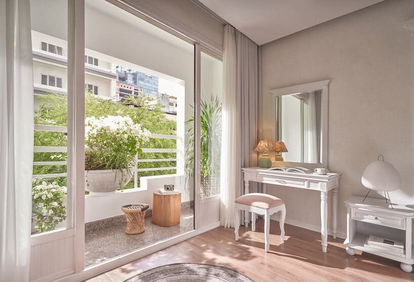 هتل Silverland Mây