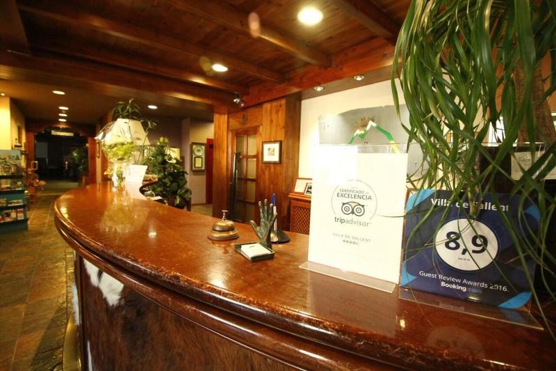 هتل Sno Villa De Sallent 4