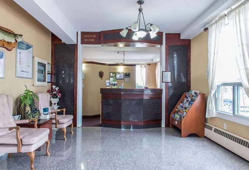 فندق Super 8 By Wyndham Pembroke