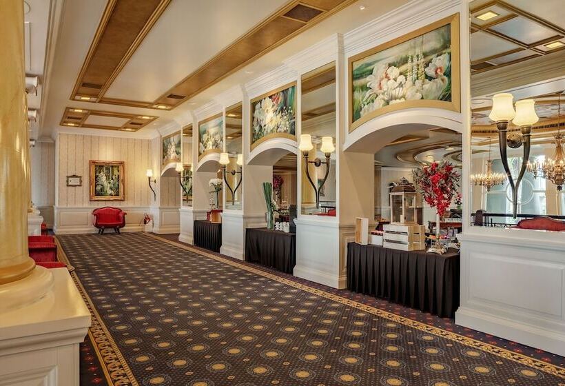 هتل The Imperial Vung Tau