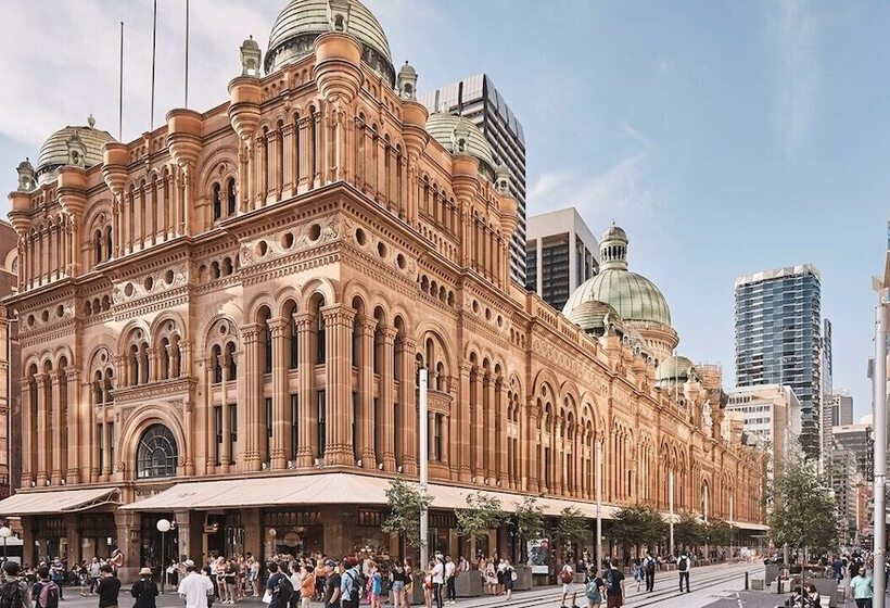 هتل Mad Monkey Potts Point