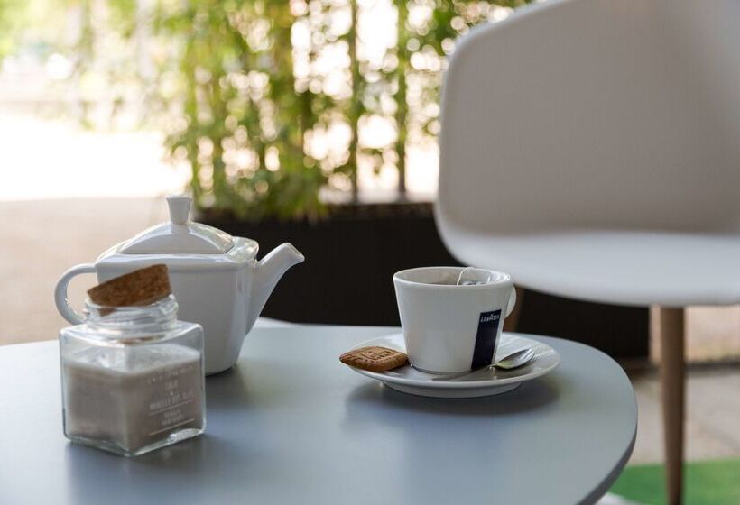 호텔 The Originals City, Hôtel Eclipse, Lyon Est