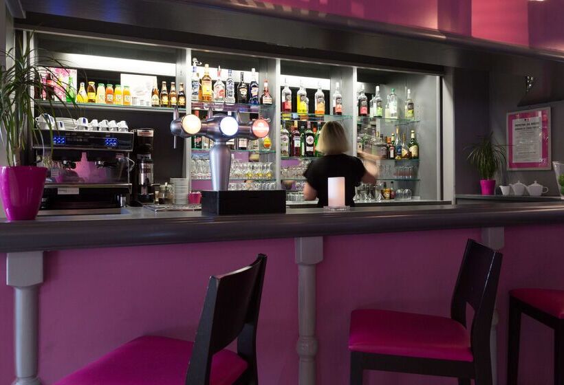 호텔 The Originals City, Hôtel Eclipse, Lyon Est