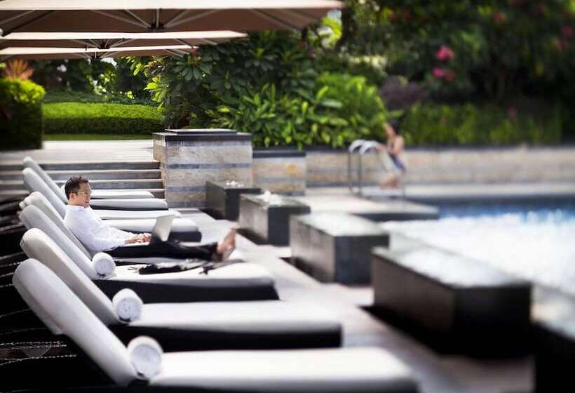 ホテル The Ritz Carlton, Shenzhen, Nearby Futian Cbd, Convention & Exhibition Center, Futian Railway Statio