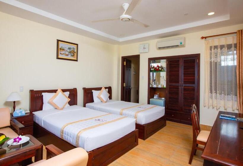 هتل Tien Dat Mui Ne Resort & Spa