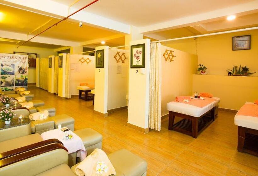 هتل Tien Dat Mui Ne Resort & Spa