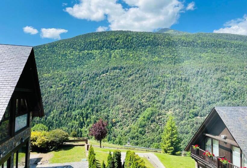 هتل Tierras De Arán