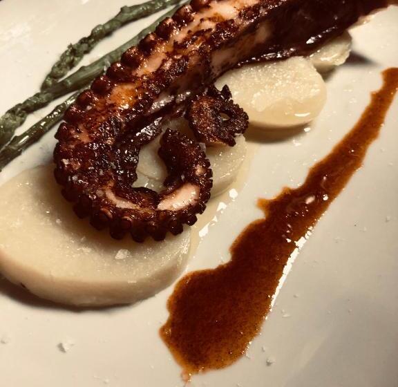 هتل Tierras De Arán