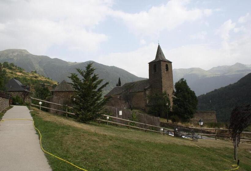 هتل Tierras De Arán