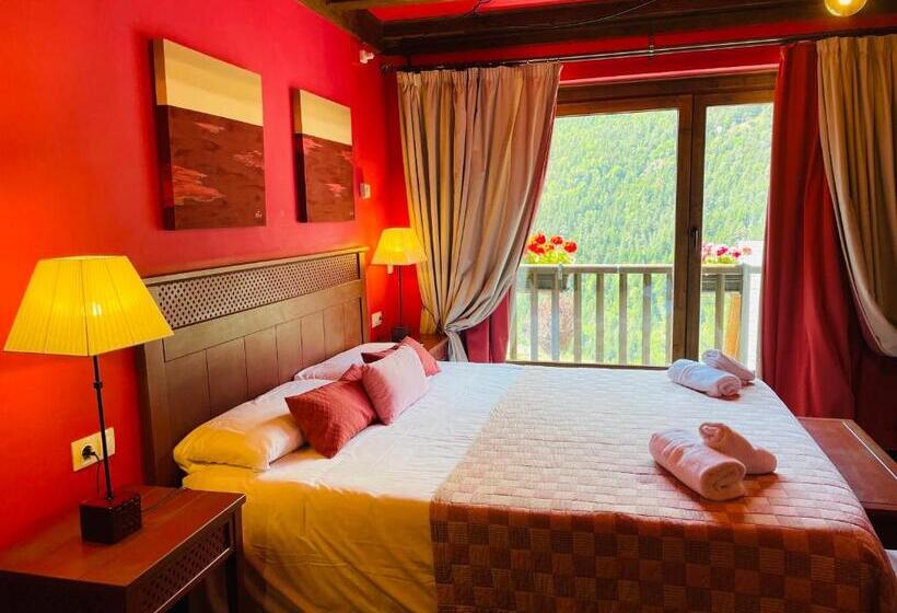 هتل Tierras De Arán