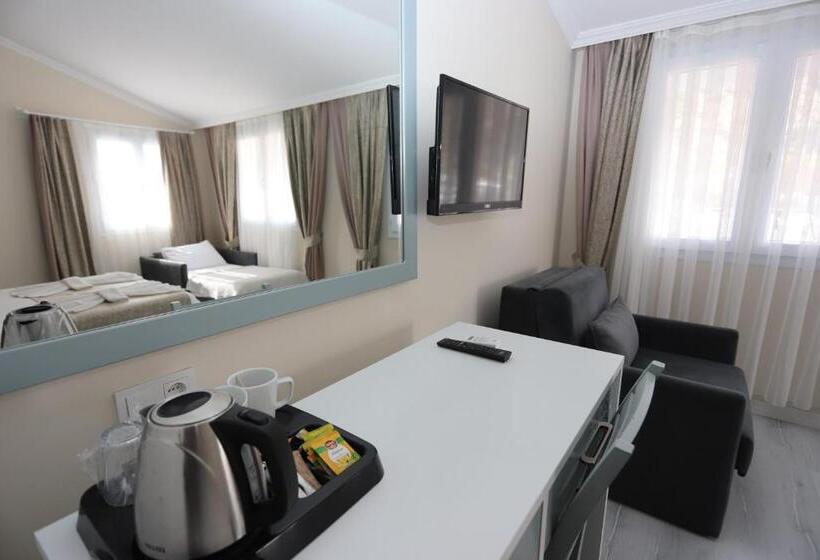 ホテル Tonoz Beach