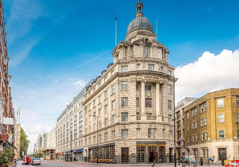 בית מלון כפרי Travelodge London Central City Road