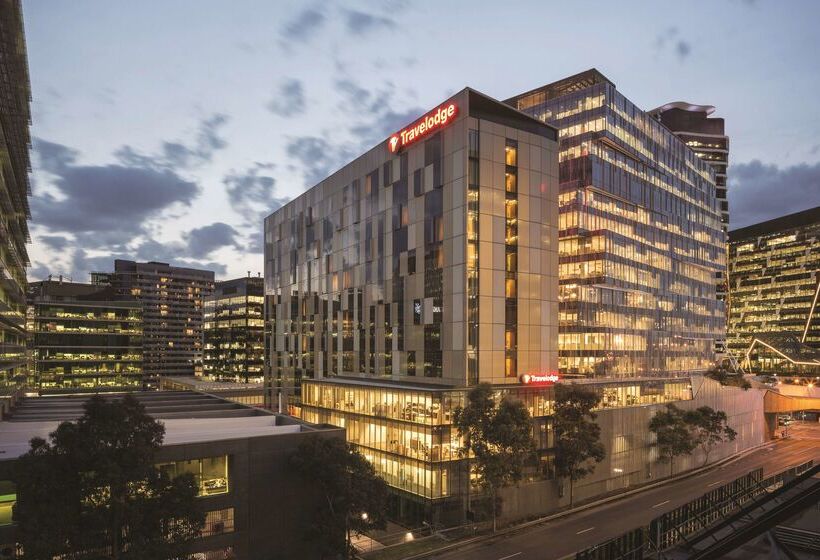 Travelodge Hotel Melbourne Docklands
