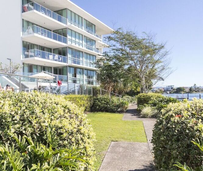 هتل Ultiqa Freshwater Point Resort