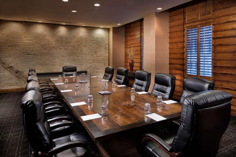 فندق Valencia Riverwalk