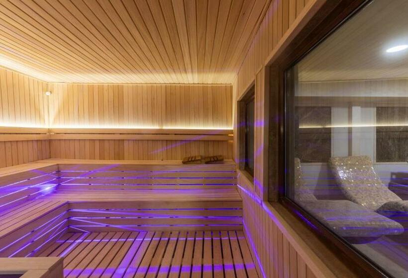 هتل Wyndham Istanbul Old City