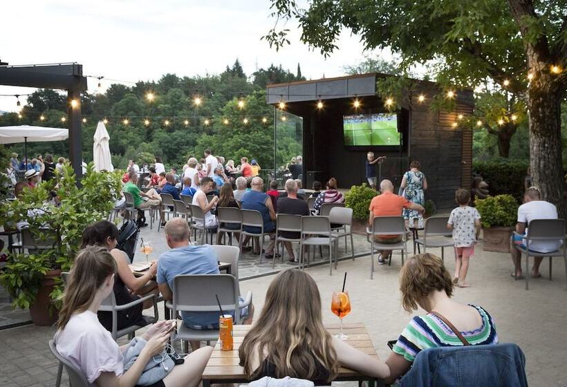 Hu Norcenni Girasole Village