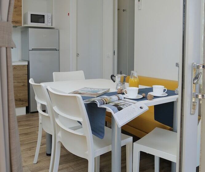 Hu Norcenni Girasole Village