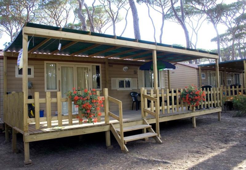 Hu Norcenni Girasole Village